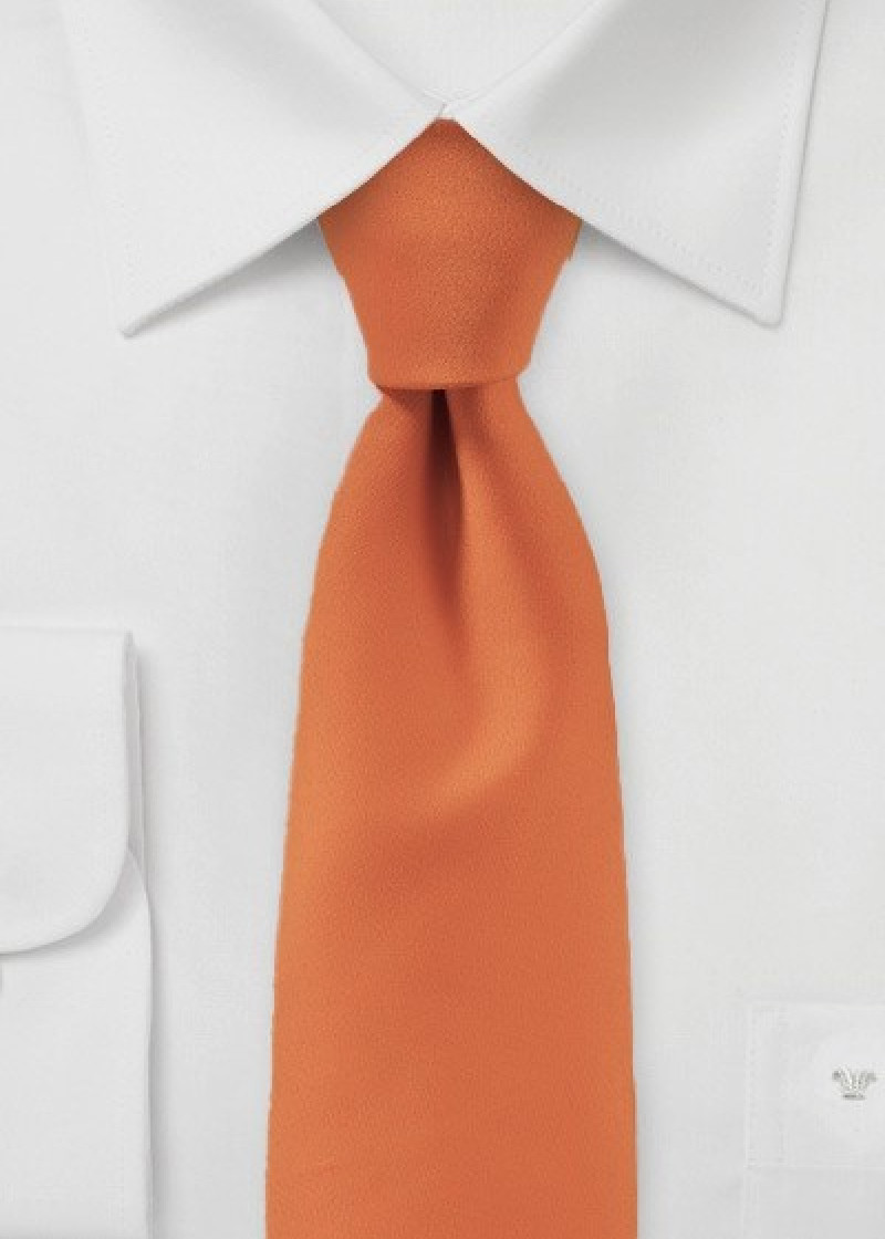Stylische Businesskrawatte einfarbig tonrot