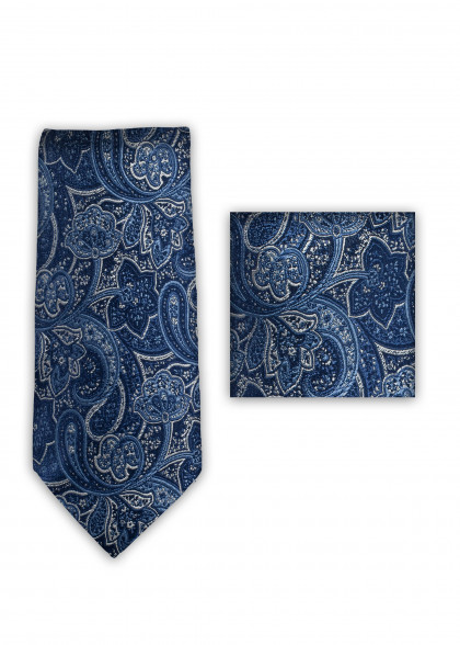 Krawatten-Set aus dem gleichen Stoff und Farbe