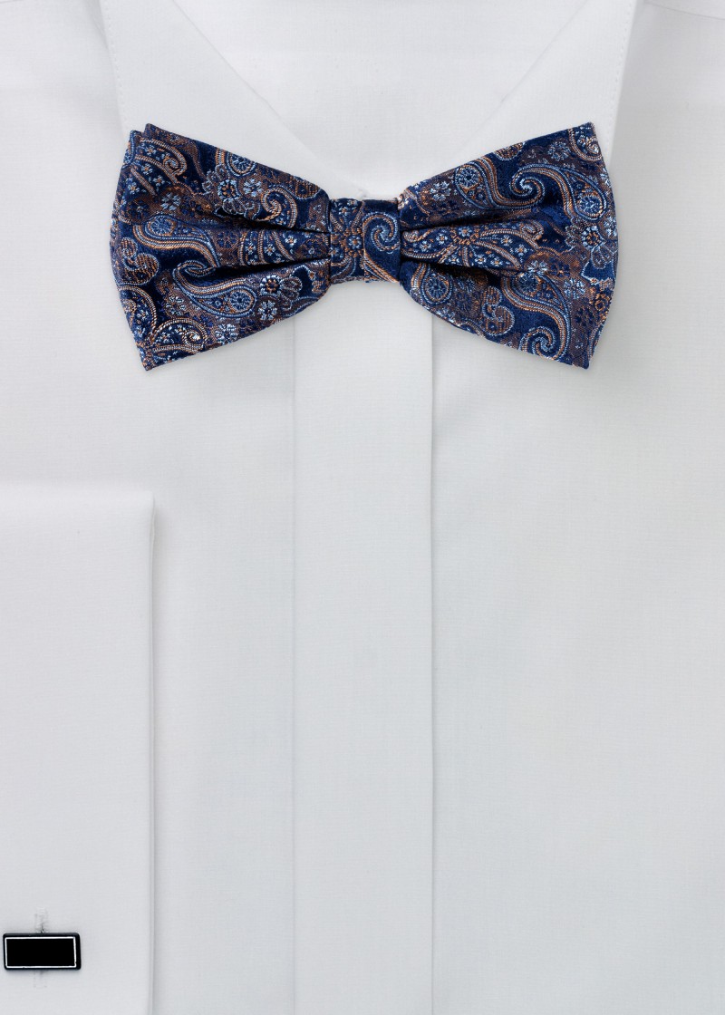 Seiden-Fliege in Nachtblau mit Paisley-Muster