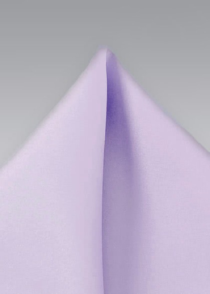 Einstecktuch aus dem gleichen Stoff und Farbe