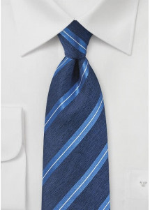 Herrenkrawatte Streifenmuster royalblau