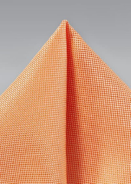 Einstecktuch aus dem gleichen Stoff und Farbe