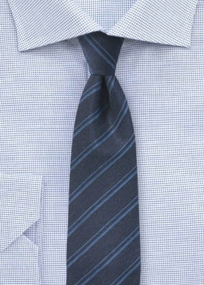 Streifen-Kravatte navyblau mit Wolle